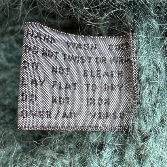 Lizwear Vintage 80s 90s Hand-Knitted Teal Wool Blend Cable‎ Knit Crop Sweater SP - Picture 10 of 11